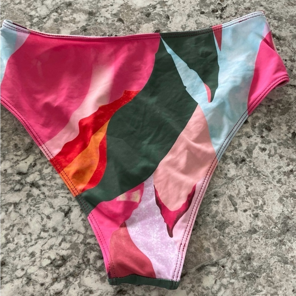 Colorful Abstract Bikini Set - Picture 3 of 6
